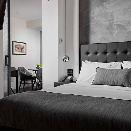 No 15 Ermou Hotel Thessaloniki Exterior photo A room at the hotel