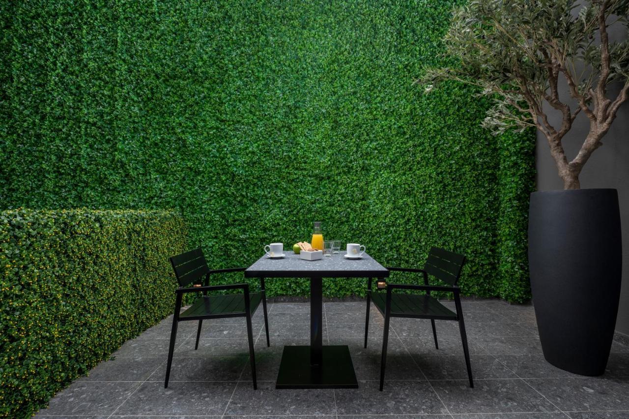 No 15 Ermou Hotel Thessaloniki Exterior photo The Green Wall
